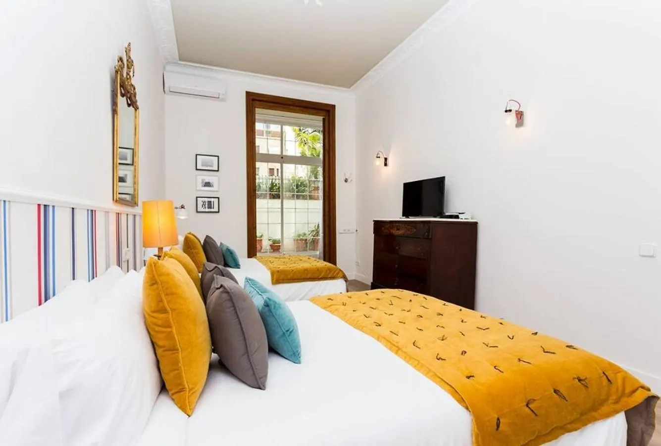 Luxury 4Bdr In Gracia Apartman Barcelona Spanyolország