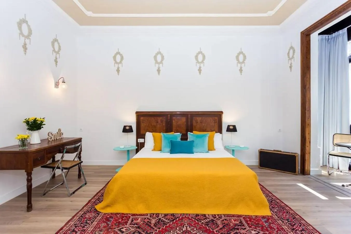 Luxury 4Bdr In Gracia Apartment Barcelona